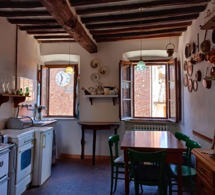 La Casa Del Gallo Radicondoli Buitenkant foto